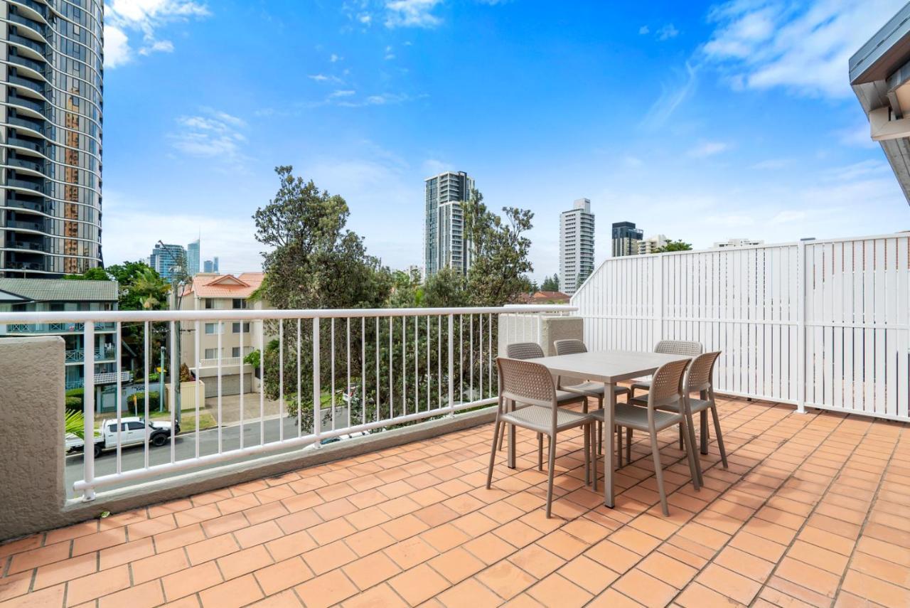 Markham Court apartamentos Gold Coast Exterior foto